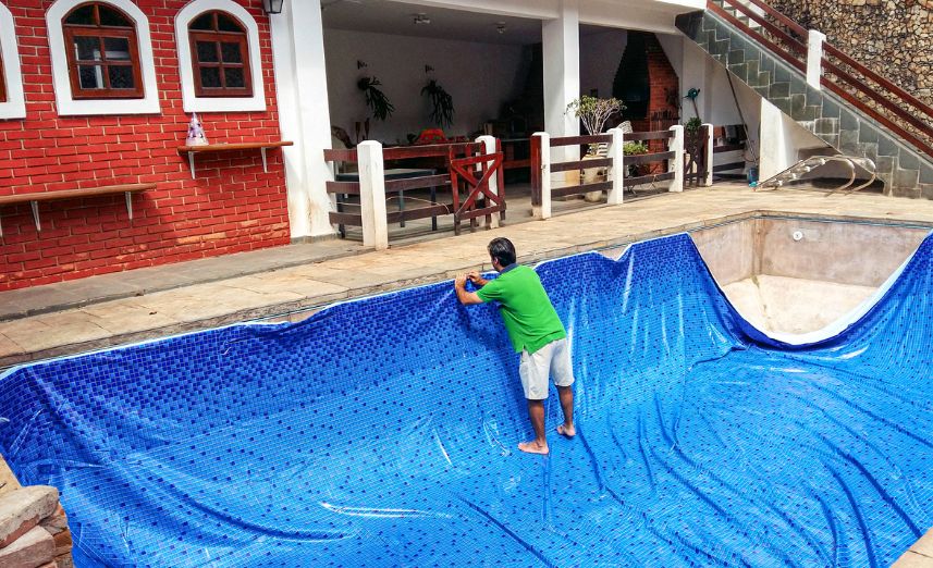 Swimming Pool Installers